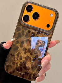 Dunkelbrauner Leopardenprint